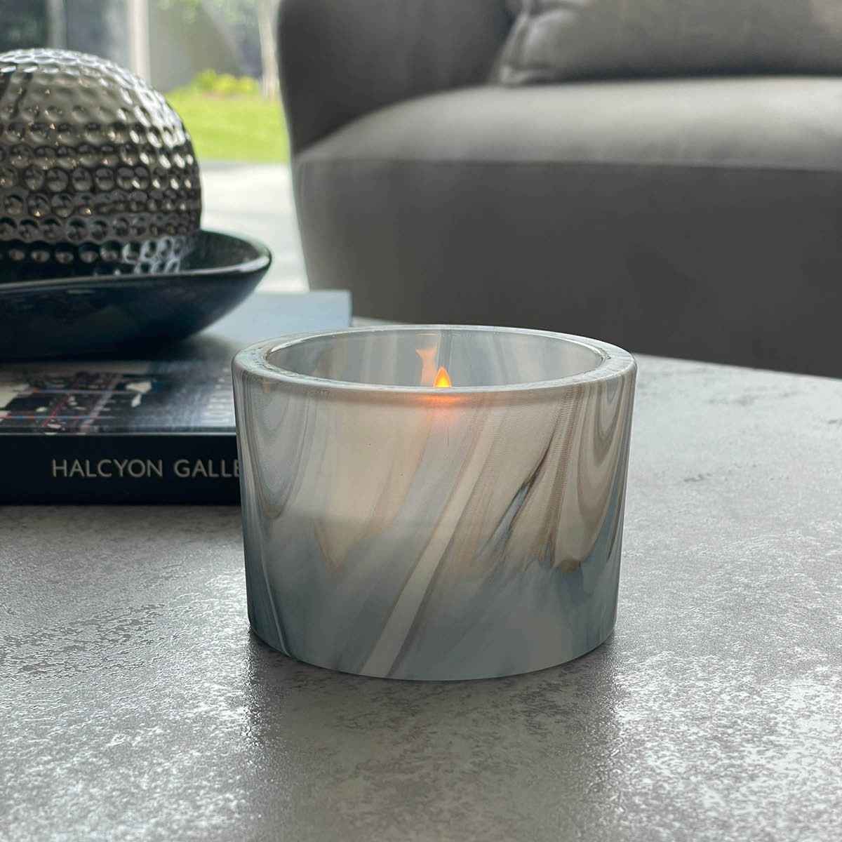 Pi7 image  2 fh23 social p93769 d