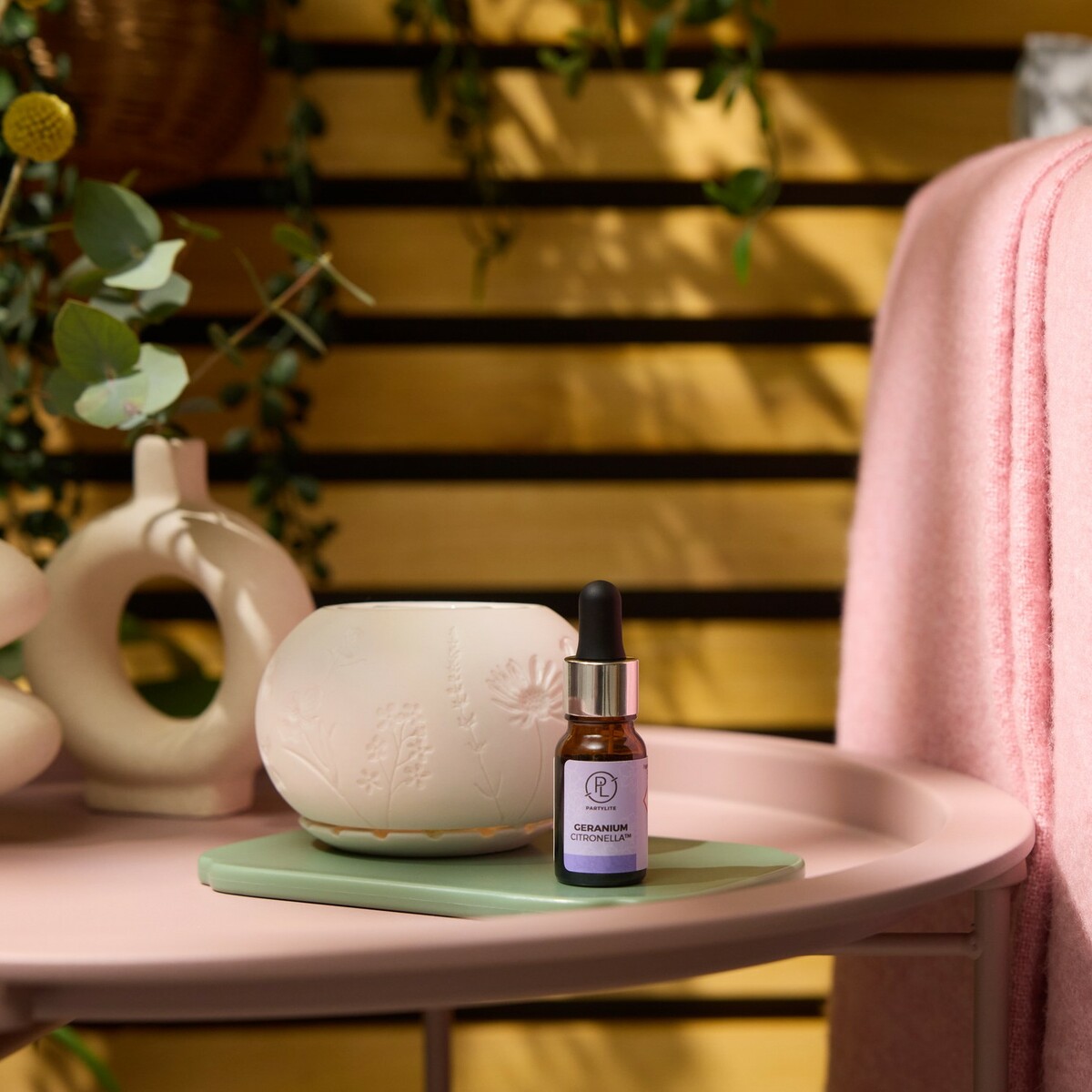 Sm25 p93937 h01560 b